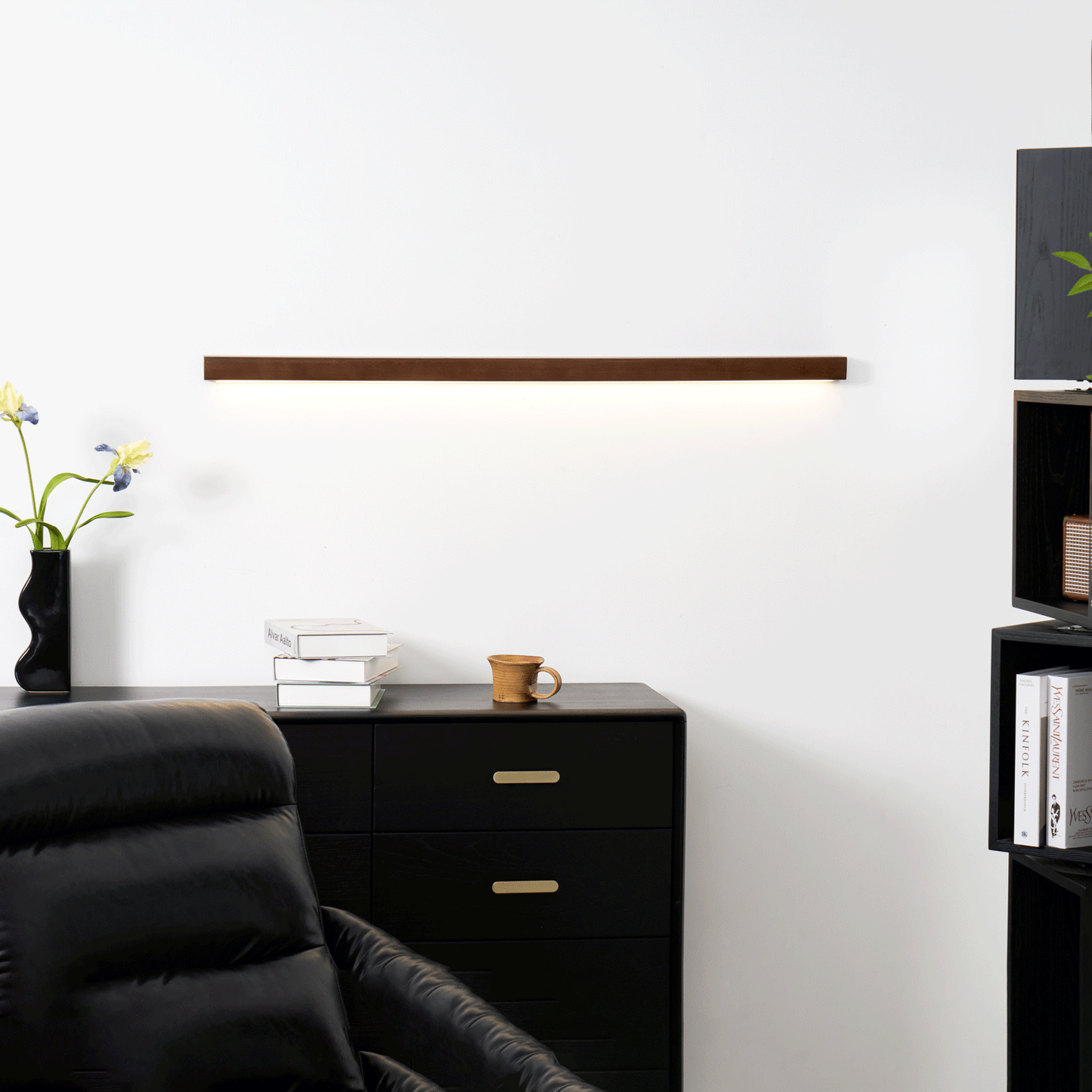 Lustra Applique Murale Linéaire Bois et LED Design Minimaliste